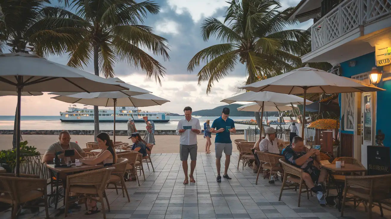 Viajeros usando teléfonos cerca del centro peatonal y acceso a la playa en Playa del Carmen